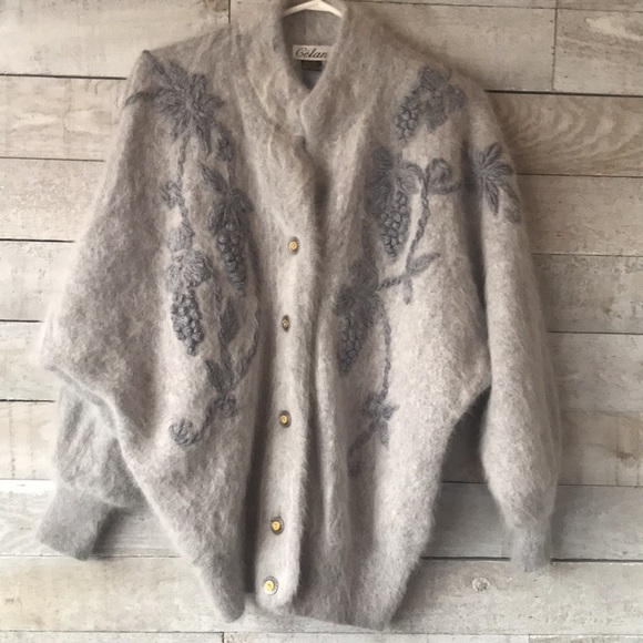Soft grey metallic cord embroidered cardigan - Picture 2 of 10